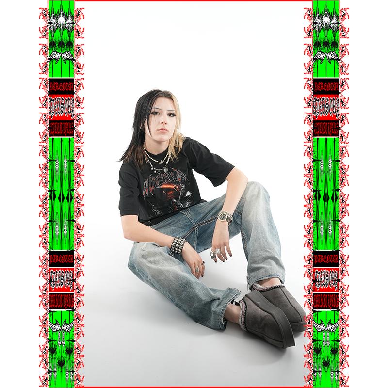 MNRCH SHRT 001 - ESSENTIAl TEE